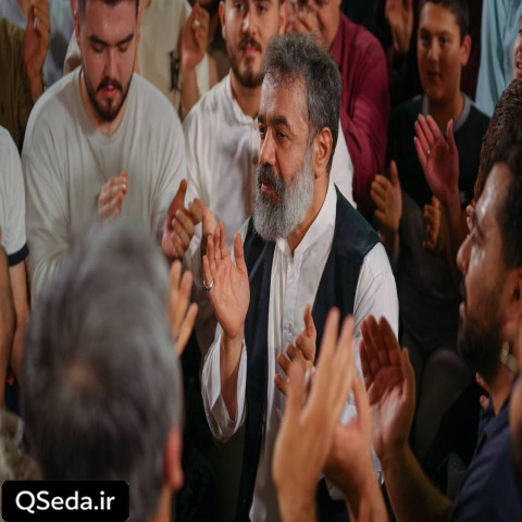 دانلود مداحی به سر راه تو گدا خورشید حاج محمود کریمی